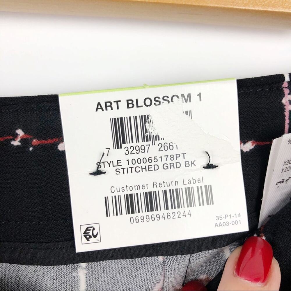 Alfani Art Blossom Checkered Culotte Pants Size 4P - Picture 15 of 15